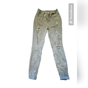 Wannabettabutt YMI Mid Rise Skinny Jeans Green‎ Distressed Juniors Size 3